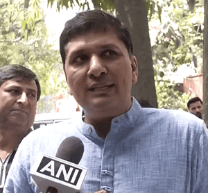 AAP Alleges 'Tanashahi' by Modi Govt. In Detention of TMC Leaders